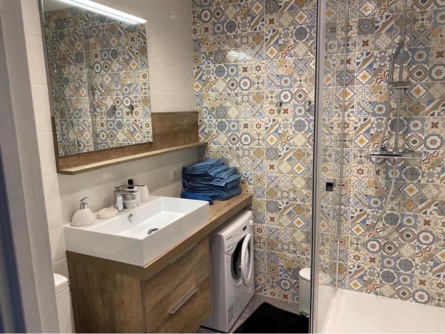 Suite Des Moulins - Neoma แร็งส์ ภายนอก รูปภาพ